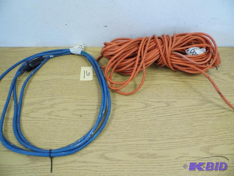 lot 16 image: Extension Cords