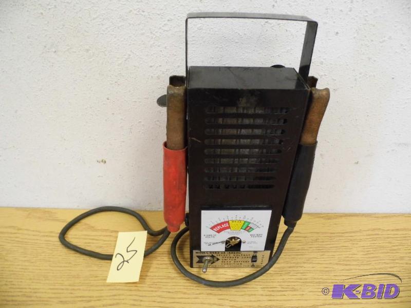 lot 25 image: Battery Tester