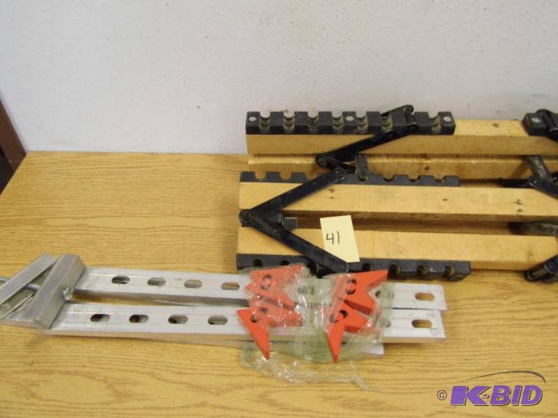 lot 41 image: Assorted Clamps