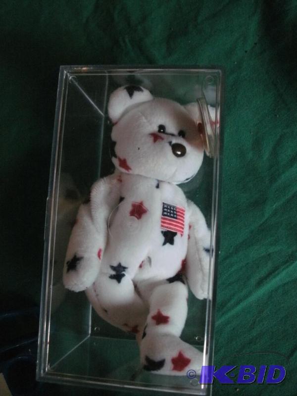 Beanie Baby Glory in Case. With Swing Tag and...