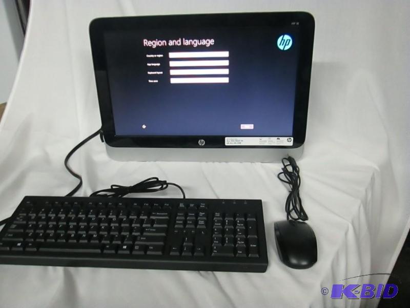 HP 18.5 All-in-One Windows 8.1 Desktop Computer