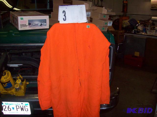 lot 3 image: Blaze Orange Insulated Coveralls, Appear to b...