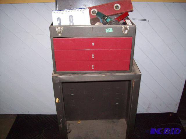 lot 38 image: 3 Drawer Tool Box With Bottom Rolling Cabinet...