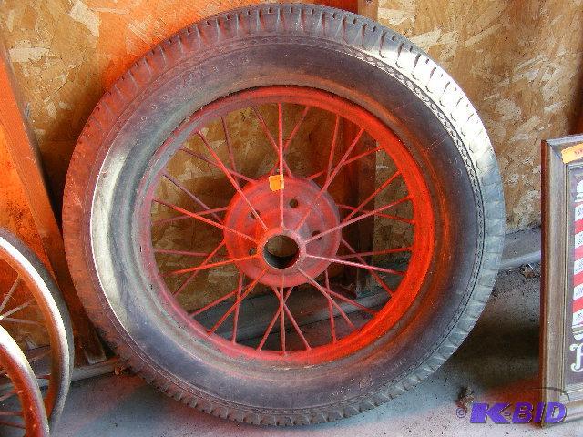 5.25 - 21 wire Model A Wheel...