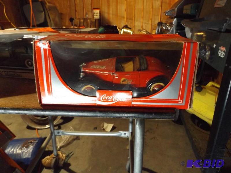 1934 Ford Roadster Coca-Cola Die Cast Car...