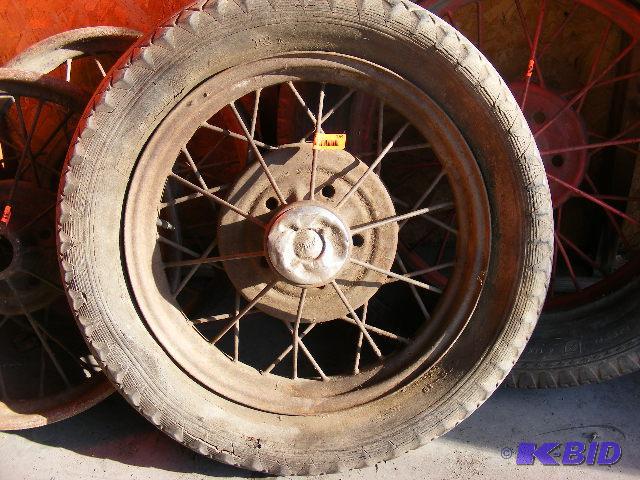 Model A 21 inch spokes wheel...