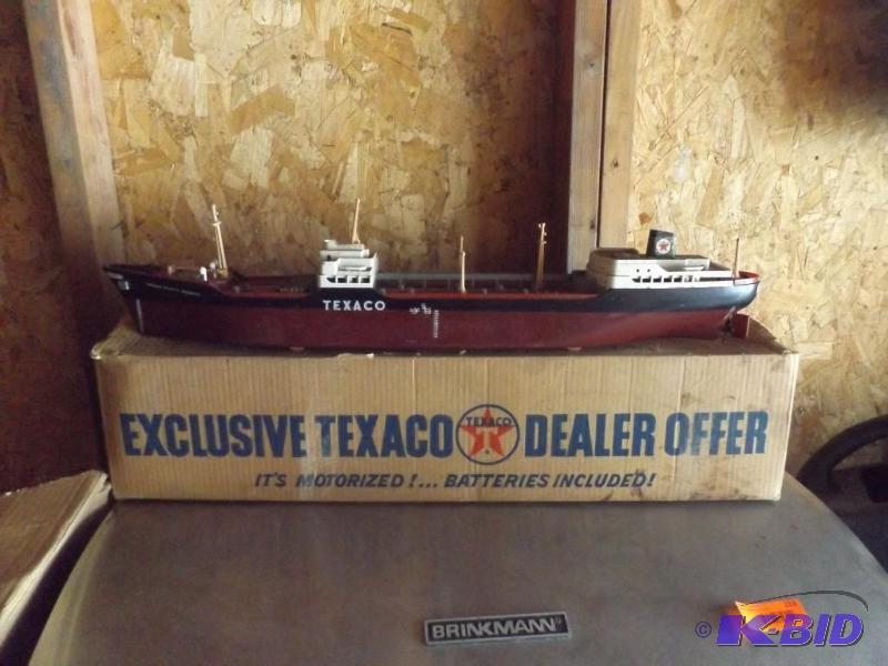 Texaco North Dakota Toy Tanker with box...