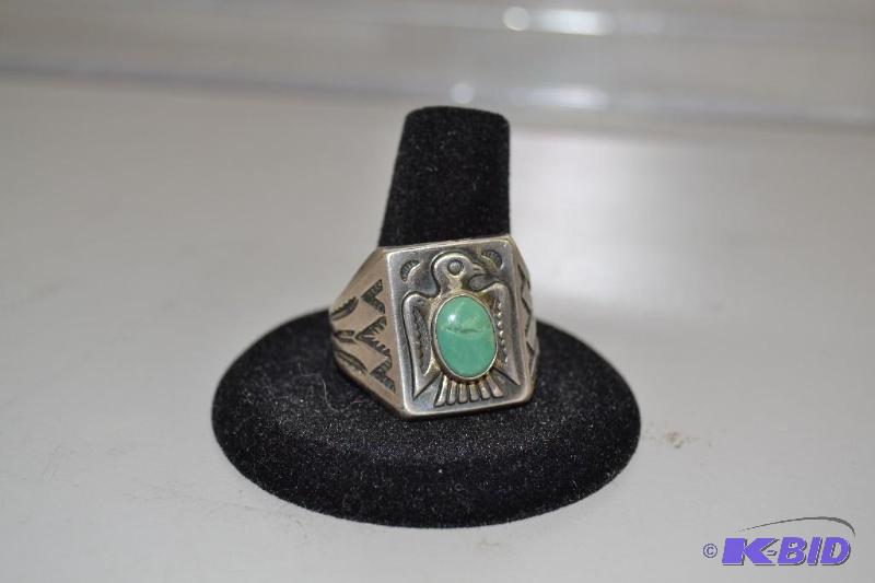 lot 19 image: Bell Sterling ring
