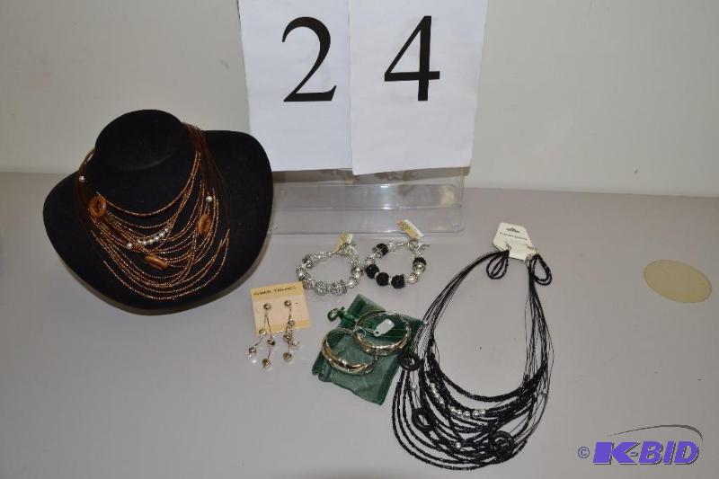 lot 24 image: New Jewelry