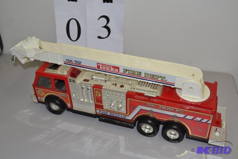 lot 3 image: Collectable Tonka Ladder Truck