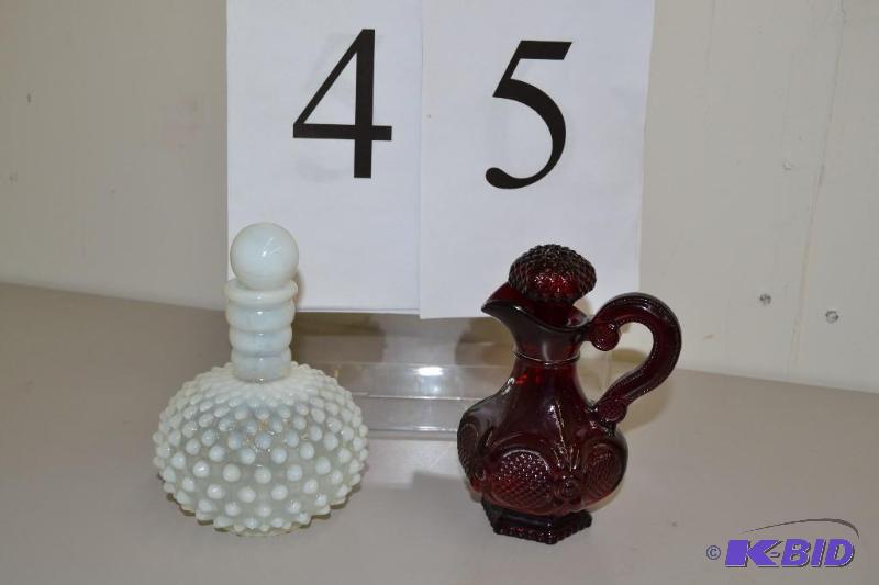 lot 45 image: Hobnail and Avon