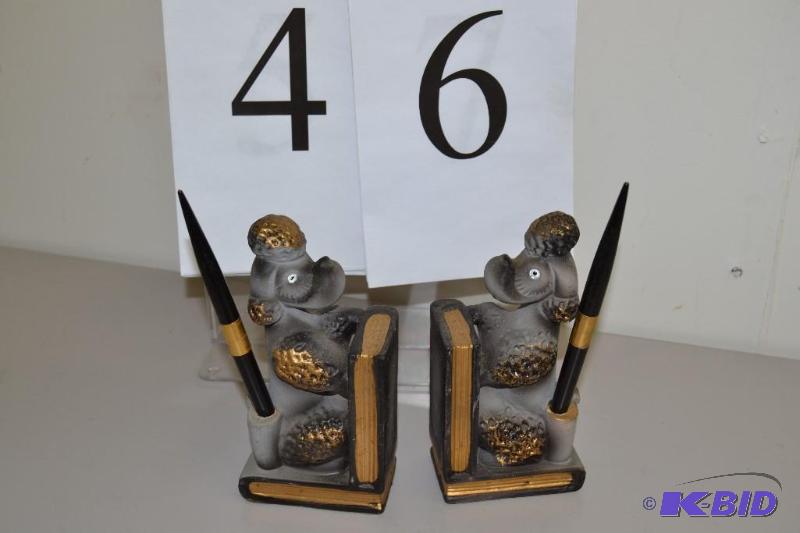 lot 46 image: Poodle bookends