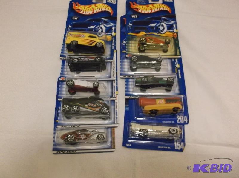 Nice Lot Of 10 Hot Wheels Like New In Package...
