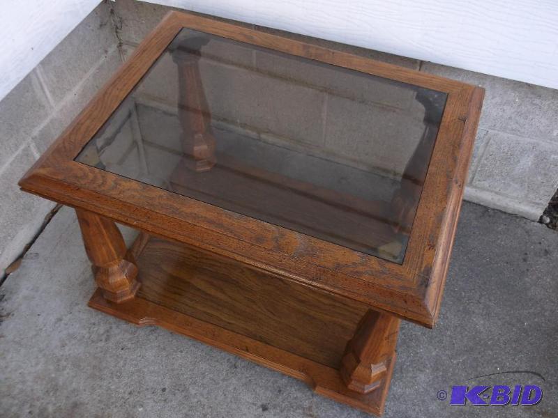 Oak End Table With Glass Top Measuring 28&quo...