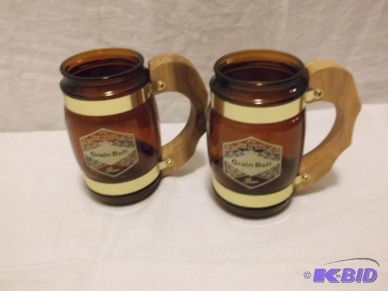 Vintage Grain Belt Mugs In Great Condition....