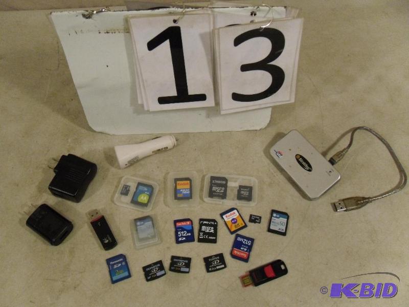 lot 13 image: Assorted memory cards ( SD, Micro SD, adaptor...