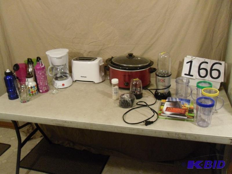 lot 166 image: Magic Bullet, Coffee Maker, Toaster, Crockpot...
