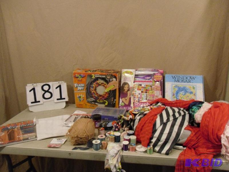lot 181 image: Lot of Craft Items, Fabric, Thread, Scrapbook...