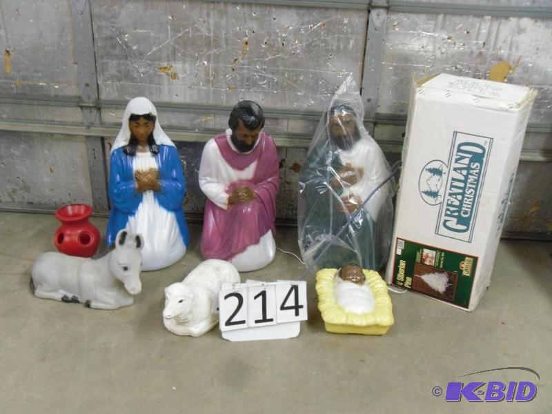 lot 214 image: Outdoor Nativity Scene and 4 Siberian Pine T...