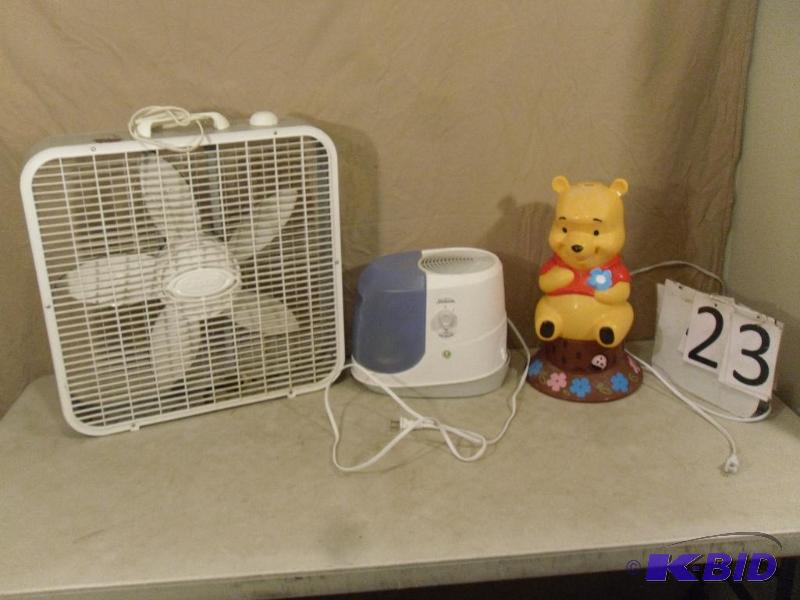 lot 23 image: 3 speed box fan (tested, works) and 2 humidif...