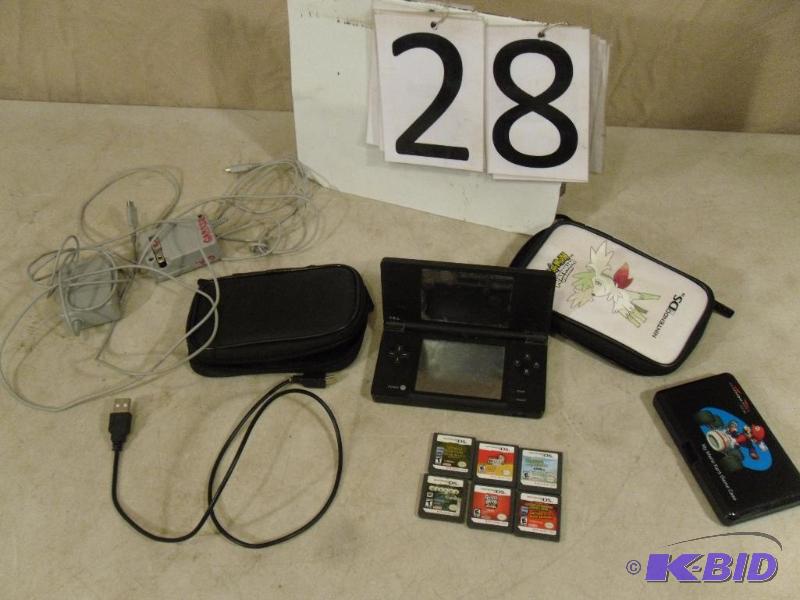 lot 28 image: Nintendo DS