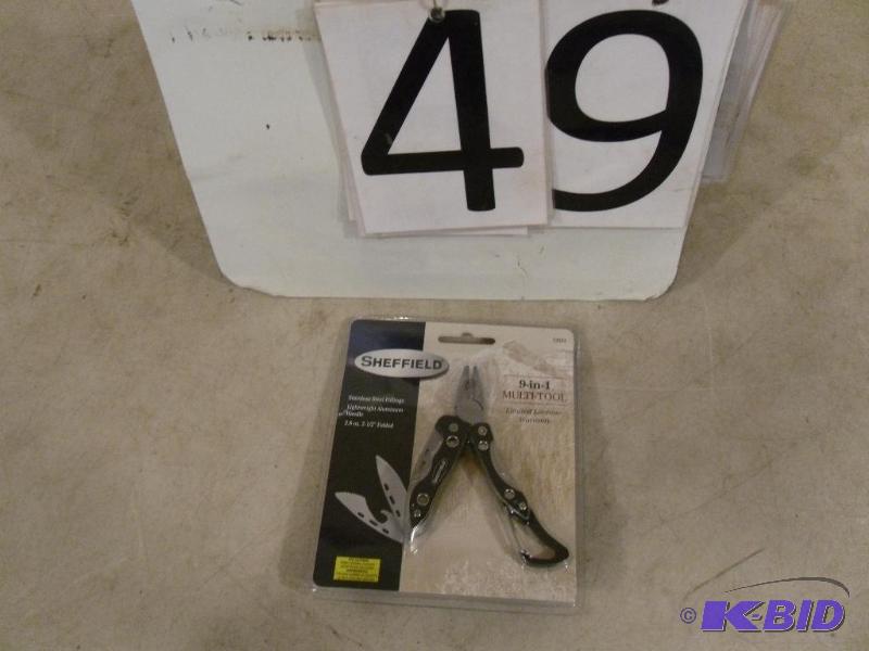 lot 49 image: New Sheffield 9 in 1 Multi-Tool....