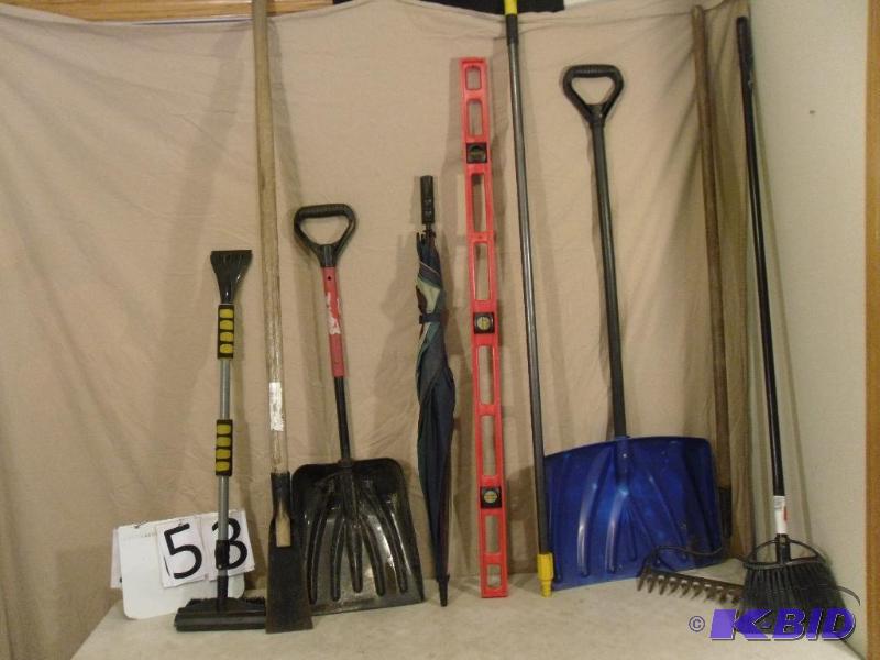 lot 53 image: Assorted tools. Snow shovels, chipper, 4 lev...