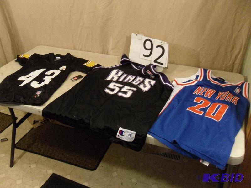 lot 92 image: New Kids Small Steelers Jersey, Kings XL Jers...