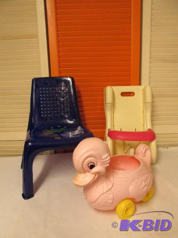 lot 10 image: Vintage Doll Carrier, Duck, and Chair - all in good condition