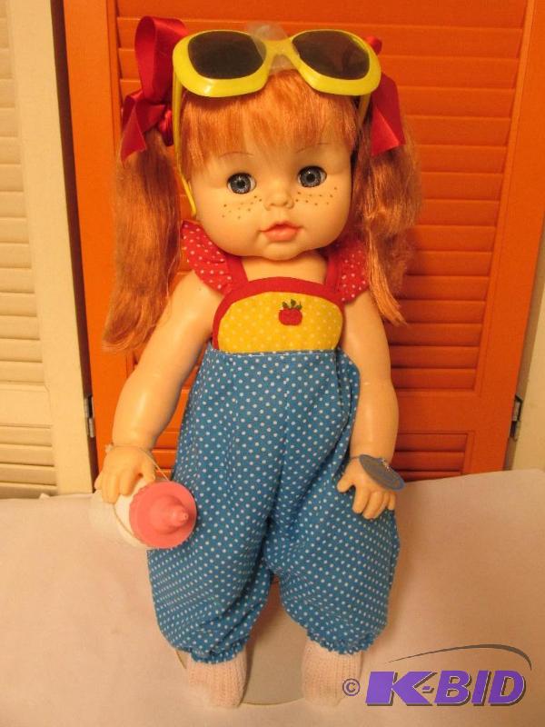 lot 12 image: Vintage 1971 Horsman Doll in VERY GOOD Condition