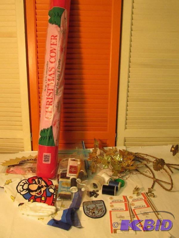lot 33 image: Large Lot of Home Decor and Sewing Accessories