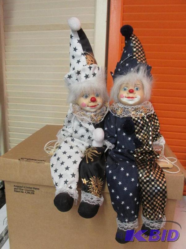 lot 52 image: Made in Germany - Adorable (2) Marionettes