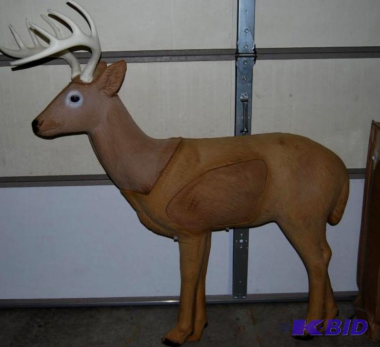 Reinhart Woodland Buck Archery Target, self h...