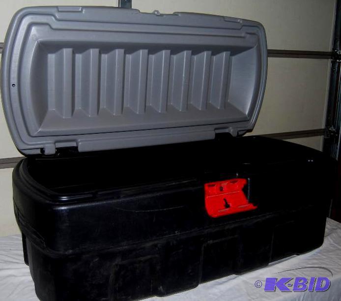 Rubbermaid 48 gallon Heavy Duty Action Box, h...
