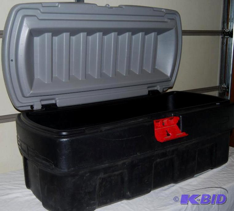 Rubbermaid 48 gallon Heavy Duty Action Box, h...