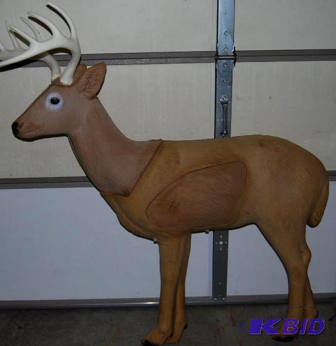 Reinhart Woodland Buck Archery Target, self h...