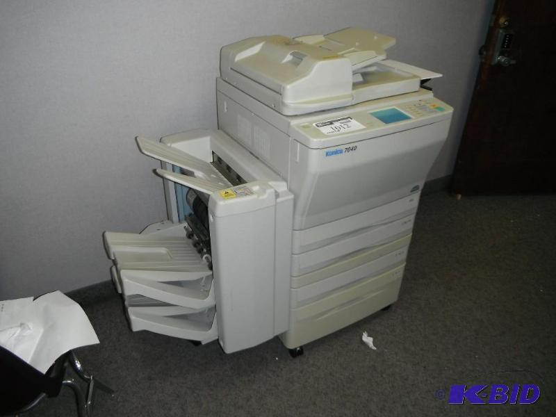 lot 1012 image: Konica 7040 Scanner Copier Printer