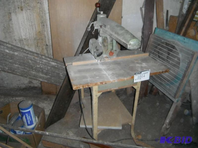 lot 1014 image: DeWalt Division Table Saw Tool