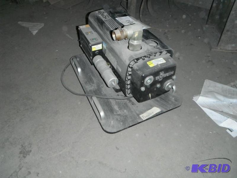 lot 1021 image: Busch Vacuum Pump