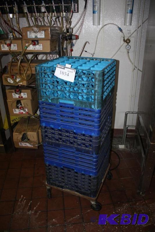 lot 1034 image: Lot of Dish Washing Racks on 4-Wheel Cart