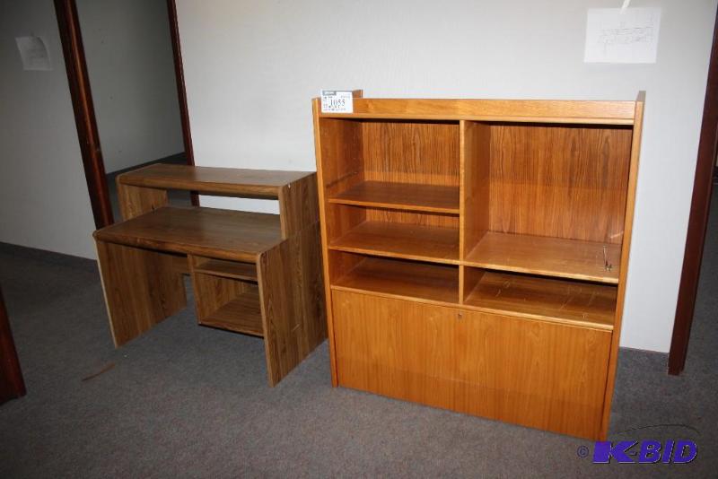 lot 1055 image: Wooden Shelving Units For Home Or Office