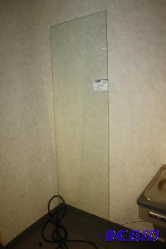 lot 1056 image: Tempered Glass Sheet, 25 x 83