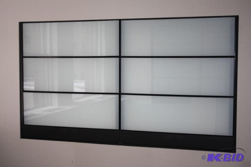 lot 1062 image: Decorative Wall Dividers