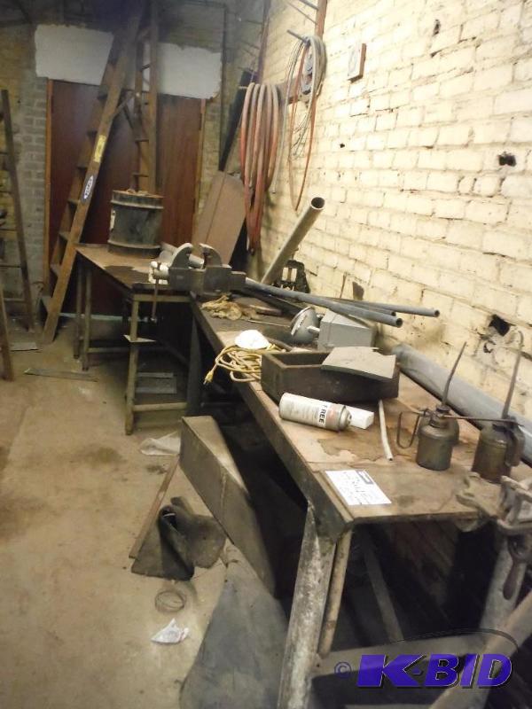 lot 1594 image: Wooden Work Benches