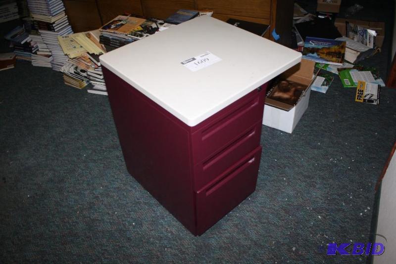 lot 1609 image: Wooden Desk, InScape Portable Lumaire Lamps, Filing Cabinet wExtended Top