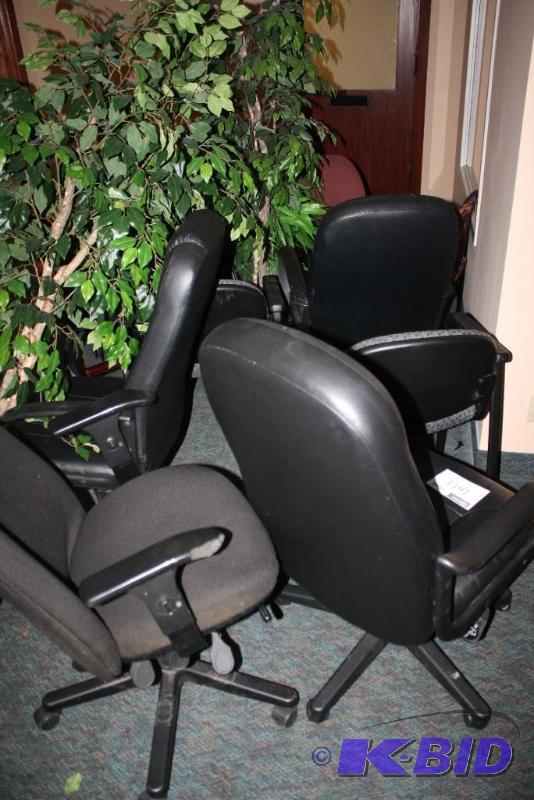 lot 1611 image: Office Chairs & Fake Plants