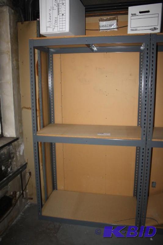 lot 1617 image: Metal Shelving Unit