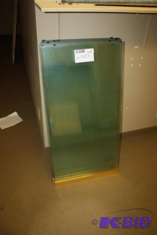 lot 1623 image: Glass Panes