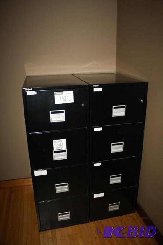 lot 1637 image: Metal Filing Cabinets
