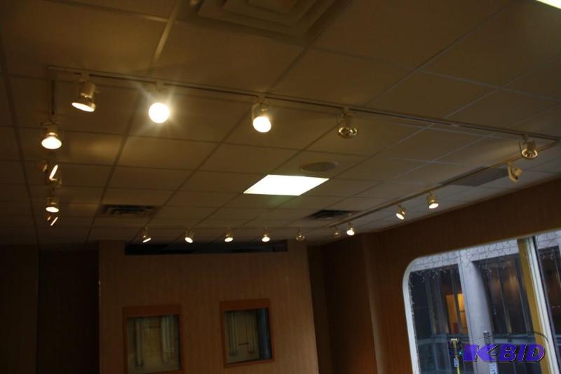 lot 1655 image: Lighting Lot Including Track Lighting & Track Lighting Fixtures.